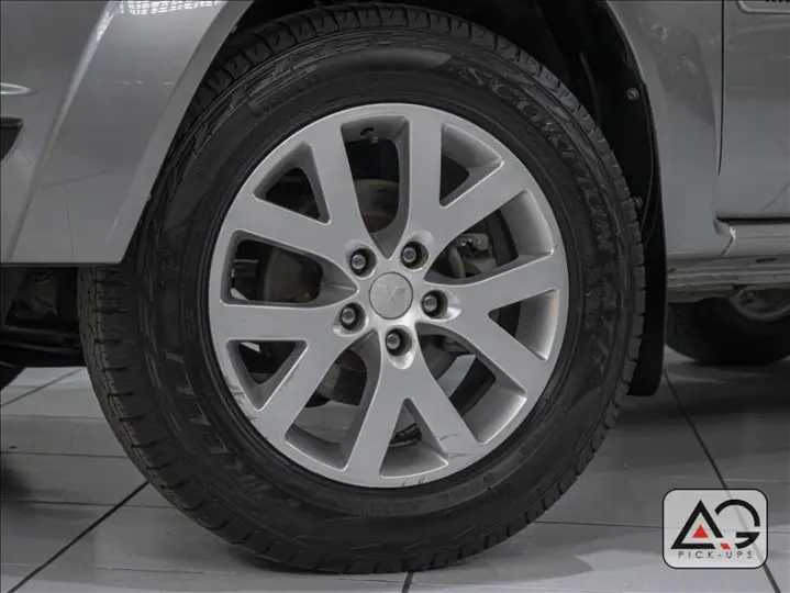 PAJERO TR4 2.0 4X2 16V 140cv