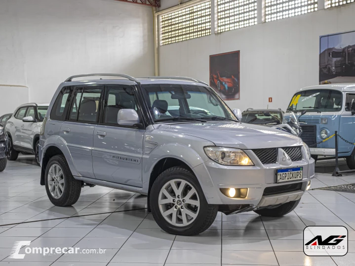 PAJERO 2.0 TR4 4X4 16V