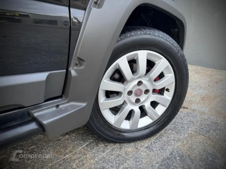 STRADA 1.8 MPI Adventure CD 8V