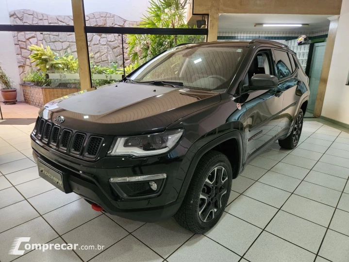 Compass 2.0 16V 4P TRAILHAWK TURBO DIESEL 4X4 AUTOMÁTICO