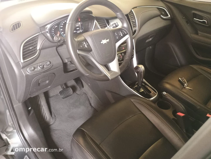 TRACKER 1.0 Turbo Premier