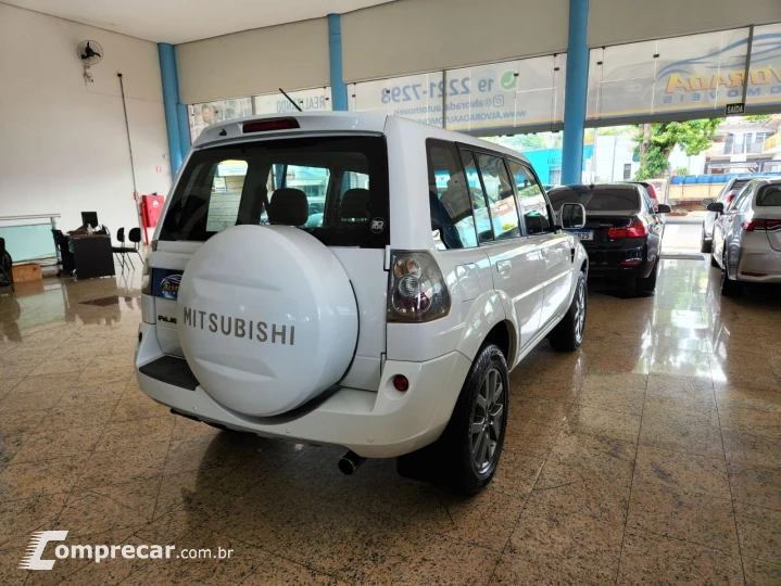 Pajero TR4 2.0 Flex 16V 4X2 Aut.