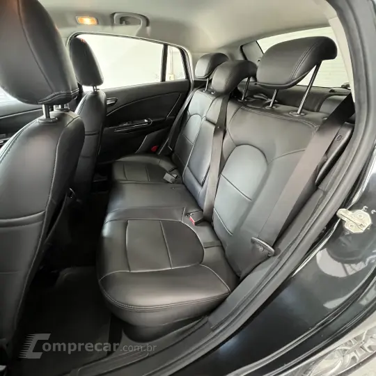 Bravo ESSENCE Dualogic 1.8 Flex 16V 5p