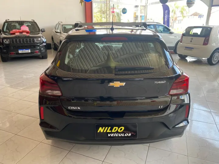 ONIX 1.0 Turbo LT