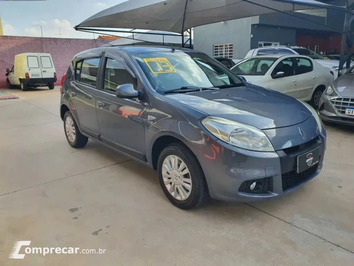 Sandero 1.6 4P FLEX PRIVILÉGE AUTOMÁTICO