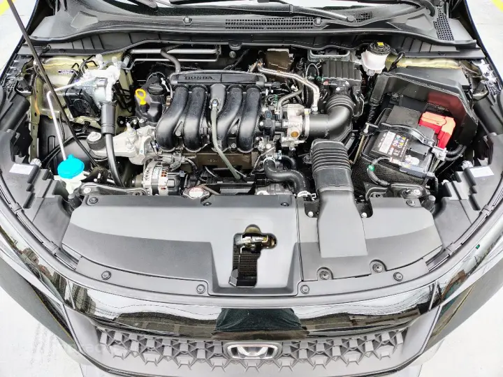 CITY Hatchback Touring 1.5 Flex 16V Aut