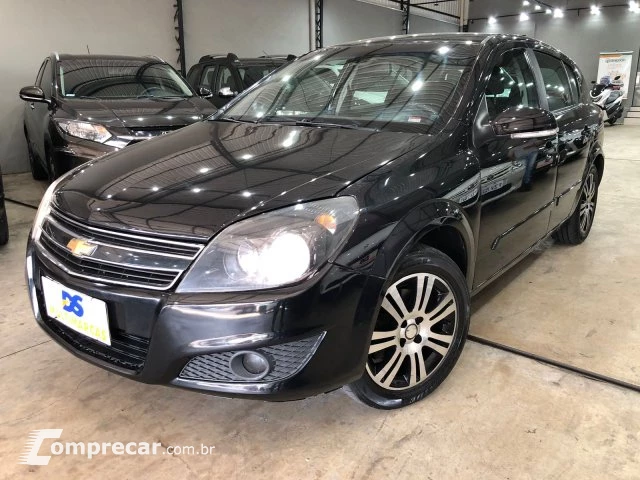 VECTRA HATCH - 2.0 MPFI GT HATCH 8V 4P MANUAL