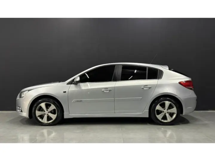 CRUZE 1.8 LT SPORT6 16V FLEX 4P AUTOMÁTICO