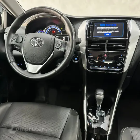 YARIS XLS Connect Sed. 1.5 Flex 16V Aut.