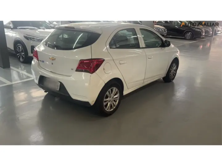 ONIX 1.0 MPFI LT 8V FLEX 4P MANUAL