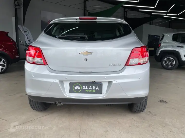 ONIX HATCH LT 1.0 8V FlexPower 5p Mec.