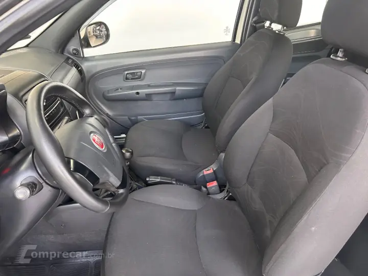 Strada Working HARD 1.4 Fire Flex 8V CD