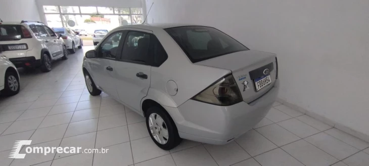 Fiesta Sedan 1.6 4P FLEX