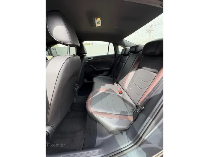 VIRTUS 1.0 200 TSI HIGHLINE AUTOMÁTICO