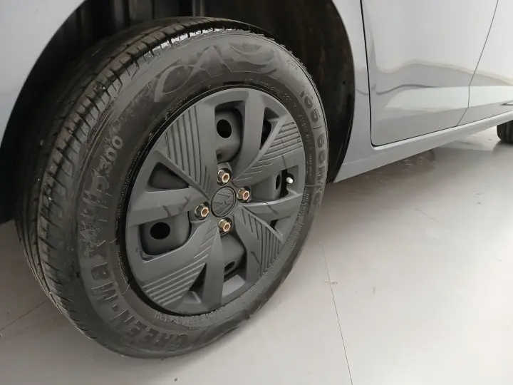 POLO 1.0 MPI TRACK MANUAL