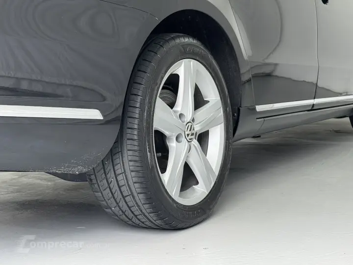 PASSAT 2.0 FSI Variant 16V Turbo