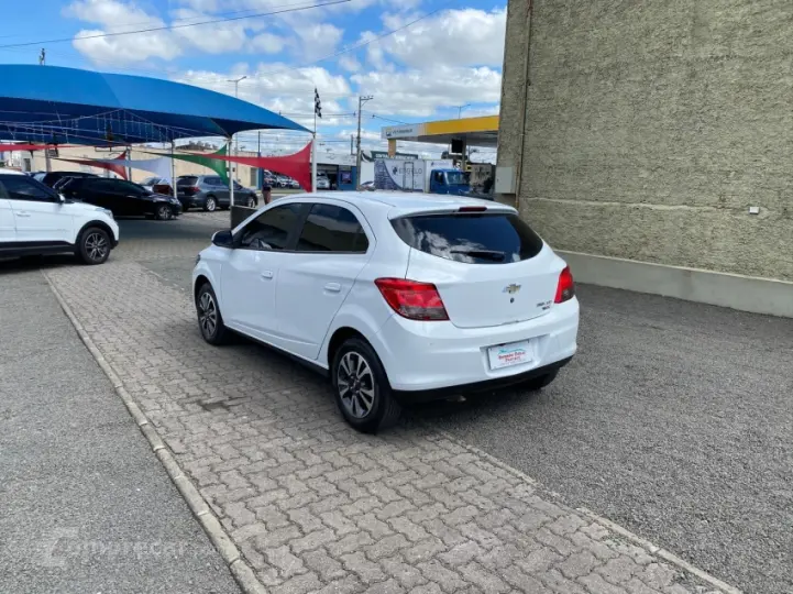 ONIX 1.4 MPFI LTZ 8V