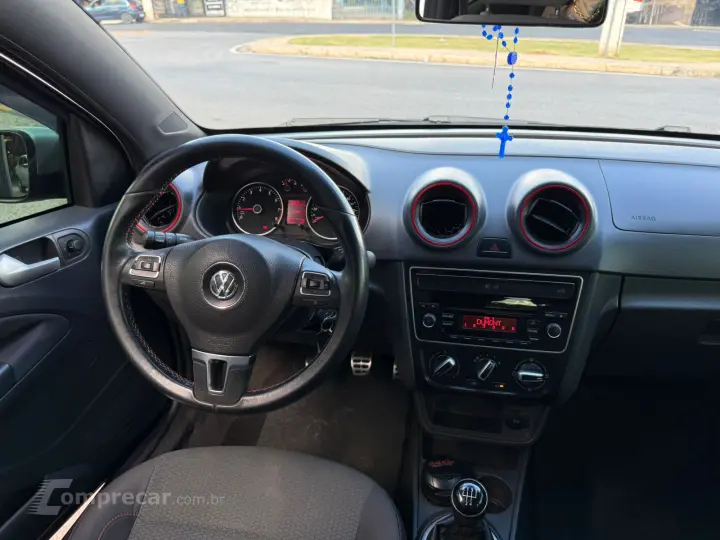 SAVEIRO 1.6 MI Rock IN RIO CD 8V