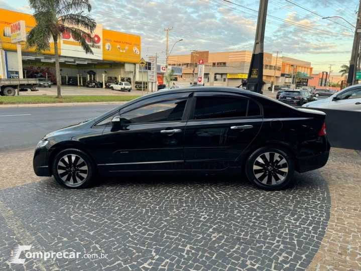 CIVIC 1.8 LXL 16V FLEX 4P AUTOMÁTICO