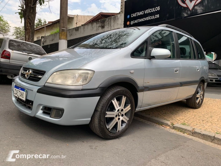 ZAFIRA 2.0 MPFI ELITE 8V FLEX 4P AUTOMÁTICO