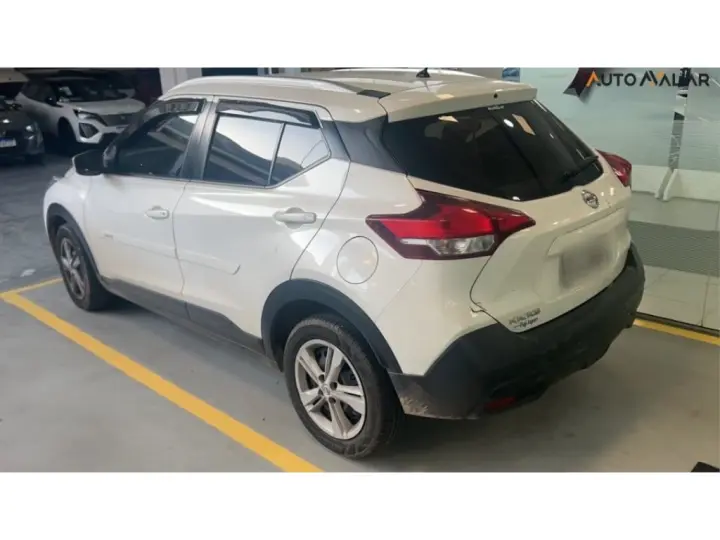 KICKS 1.6 16V FLEXSTART S DIRECT 4P XTRONIC