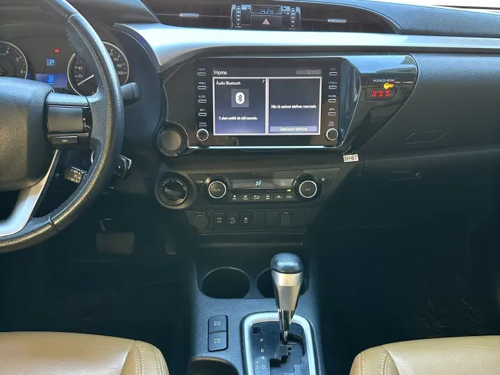 HILUX 2.8 SR 4X4 CD 16V DIESEL 4P AUTOMÁTICO