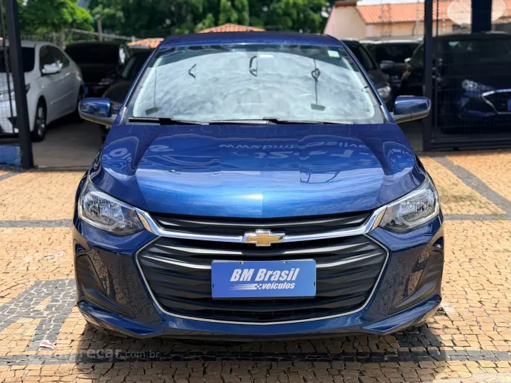 ONIX 1.0 Turbo Plus LT