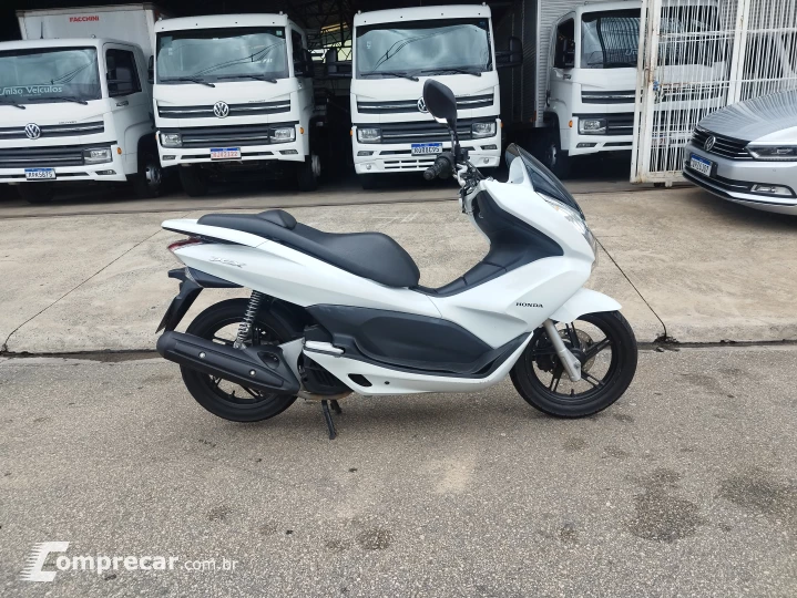 PCX 150c DLX