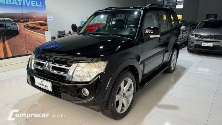 Pajero HPE Full 3.2 4x4 T.I.Dies. 5p Aut