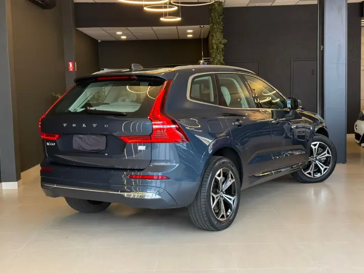 XC60 2.0 T8 Recharge Inscription Expression AWD Geartronic