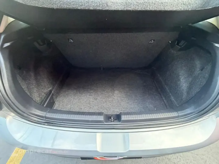 Polo Comfortline TSI 1.0 Flex 12V Aut.