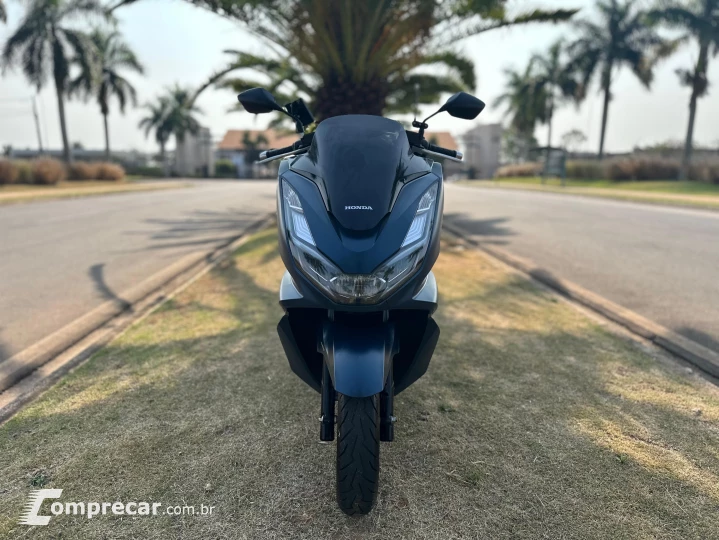 PCX 160 DLX ABS