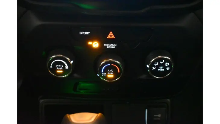 RENEGADE - 1.8 16V 4P AUTOMATICO