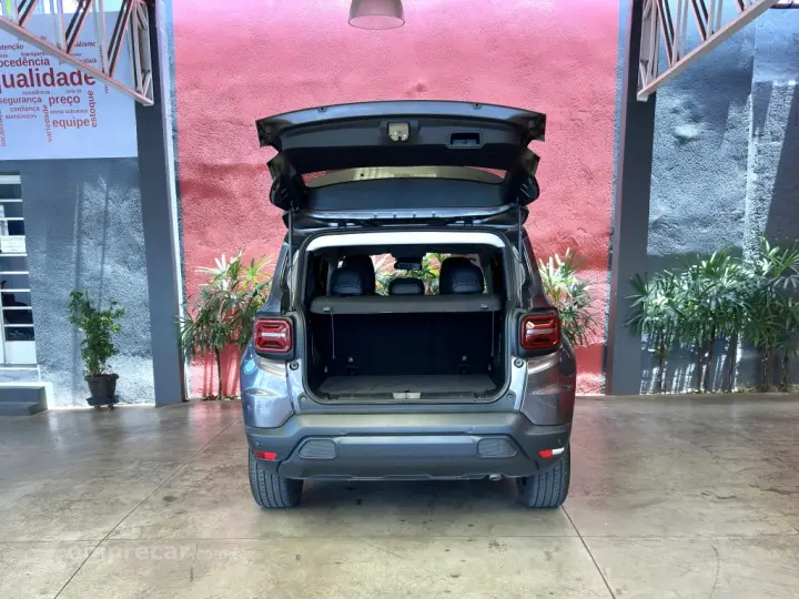 RENEGADE 1.3 T270 TURBO FLEX LONGITUDE AT6