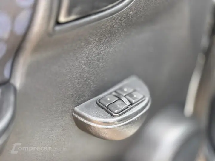 PRISMA 1.4 MPFI JOY 8V FLEX 4P MANUAL