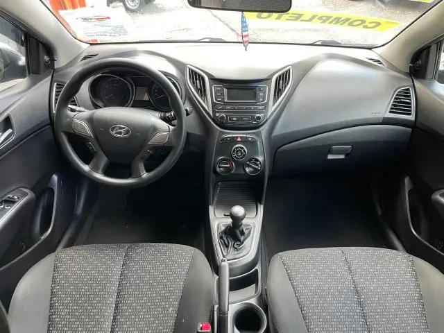 HB20 - 1.0 UNIQUE 12V 4P MANUAL