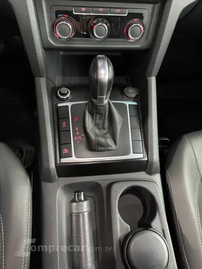 AMAROK Trendline CD 2.0 TDI 4X4 Dies Aut