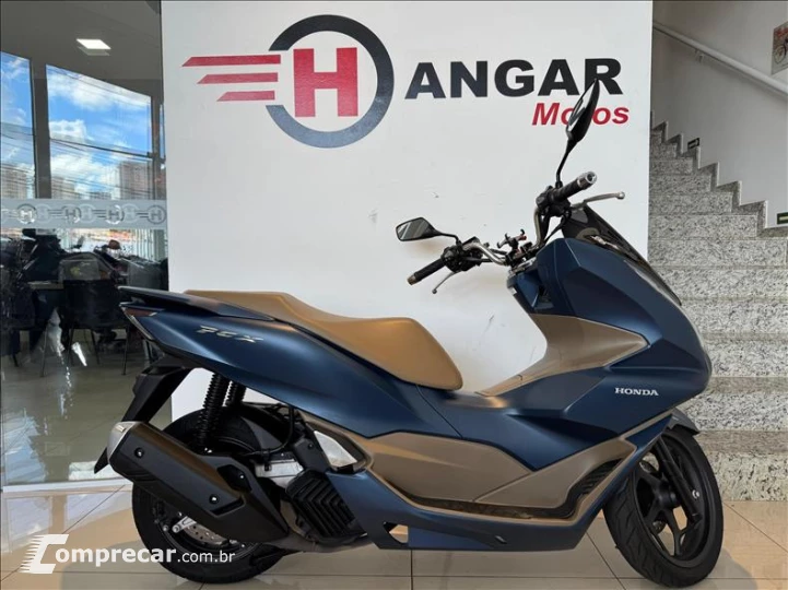 PCX 160 DLX