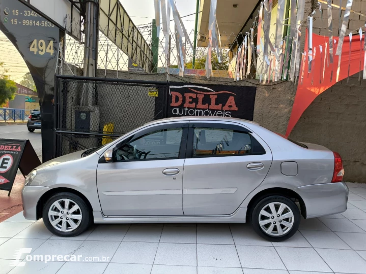 ETIOS 1.5 XLS Sedan 16V