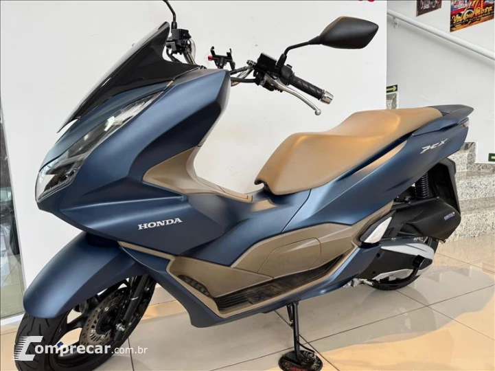 PCX 160 DLX