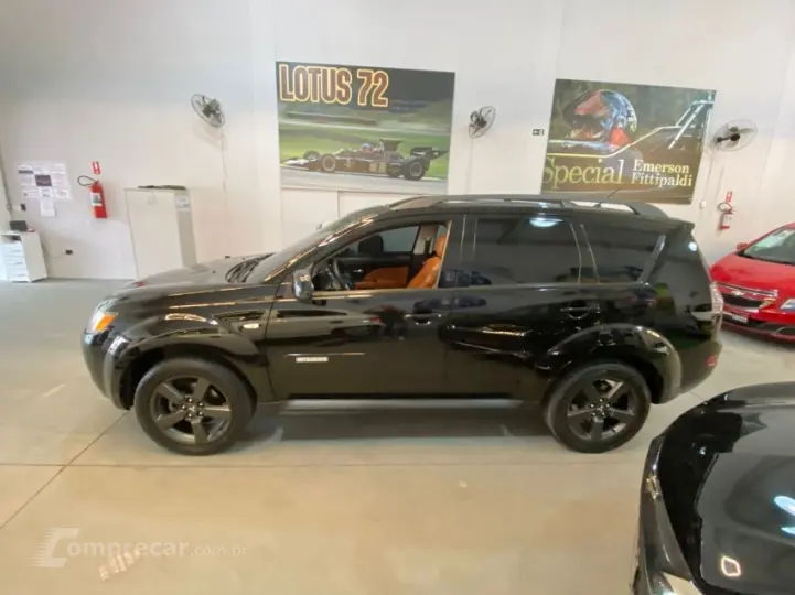 OUTLANDER 3.0 4X4 V6 24V