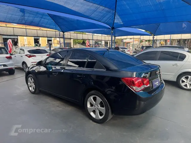 CRUZE SEDAN - 1.8 LT 16V 4P AUTOMÁTICO