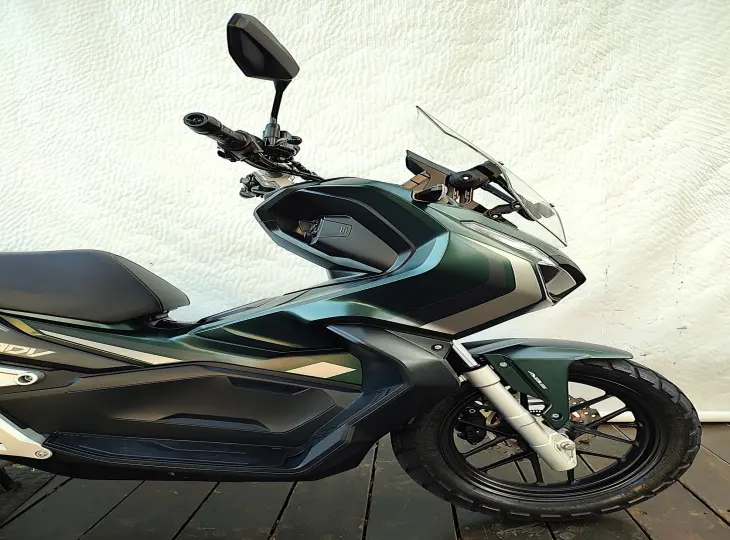 HONDA ADV 150