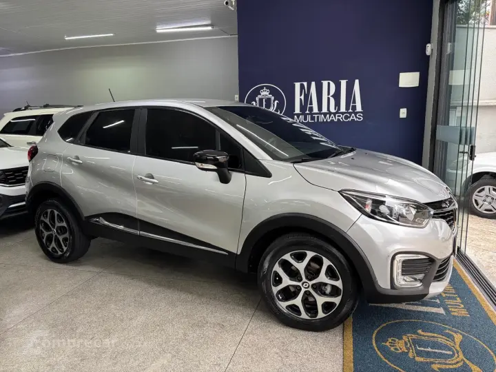CAPTUR Intense 2.0 16V Flex 5p Aut.