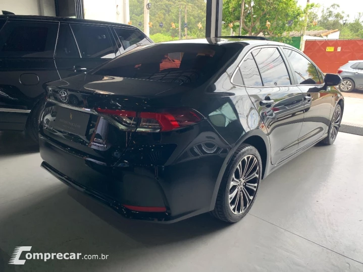 COROLLA 1.8 VVT-I Hybrid Altis