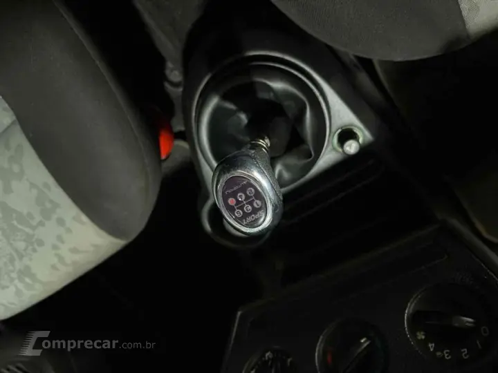 FIESTA 1.6 MPI SEDAN 8V FLEX 4P MANUAL