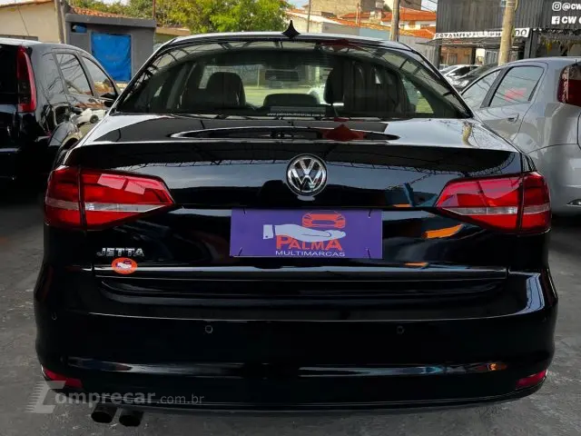 JETTA - 2.0 COMFORTLINE 4P TIPTRONIC