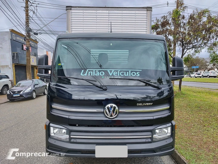 Volkswagen Delivery Express 2.8 + Baú