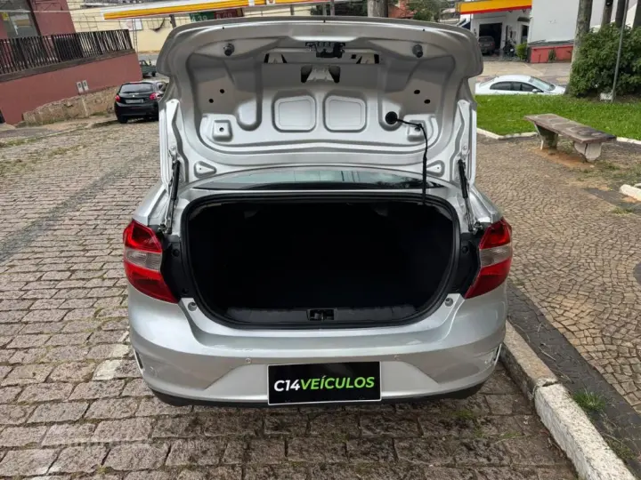 Ka 1.5 Sedan SE 12V Flex 4p Mec.