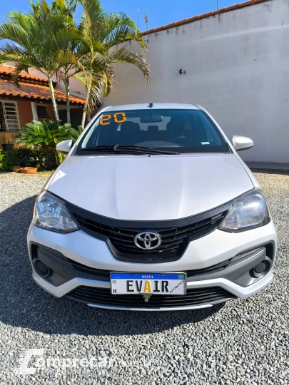 ETIOS 1.5 X Sedan 16V